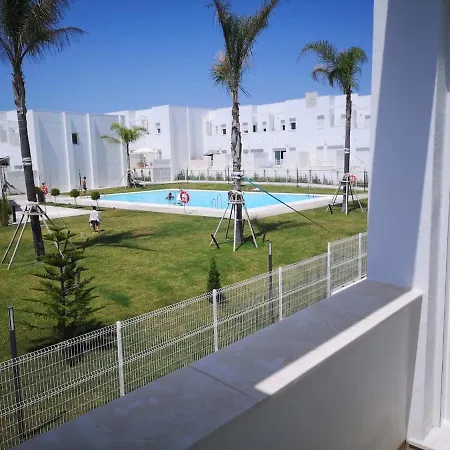 Casa Rosado Beautiful House And 60 M Of Private Garden Tatil Evi Conil De La Frontera