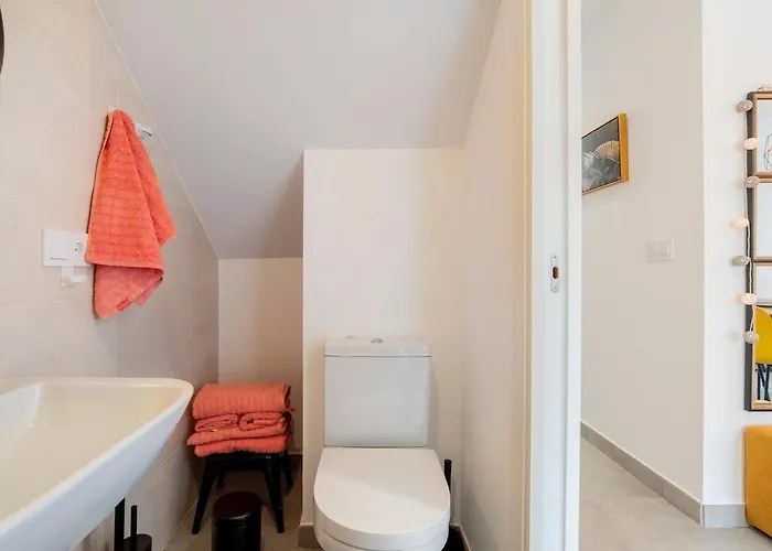 Casa Rosado Beautiful House And 60 M Of Private Garden