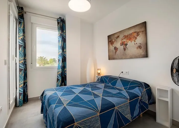 Casa Rosado Beautiful House And 60 M Of Private Garden * Conil De La Frontera