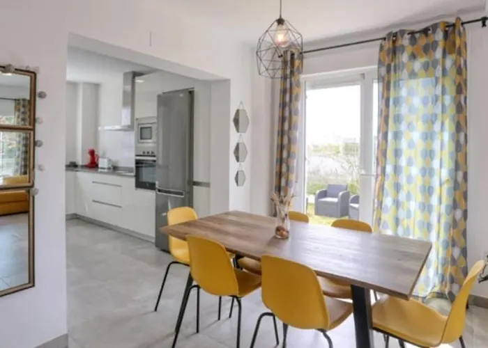 Casa Rosado Beautiful House And 60 M Of Private Garden Conil De La Frontera