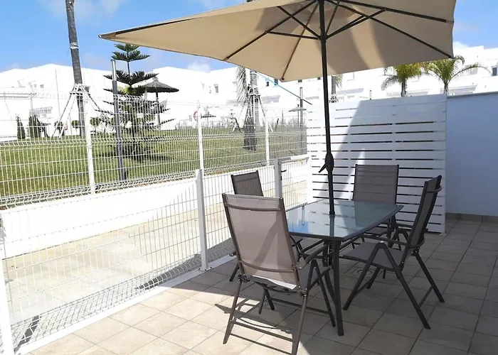 Casa Rosado Beautiful House And 60 M Of Private Garden Semesterbostad