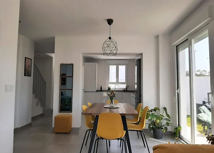 Casa Rosado Beautiful House And 60 M Of Private Garden * Conil De La Frontera