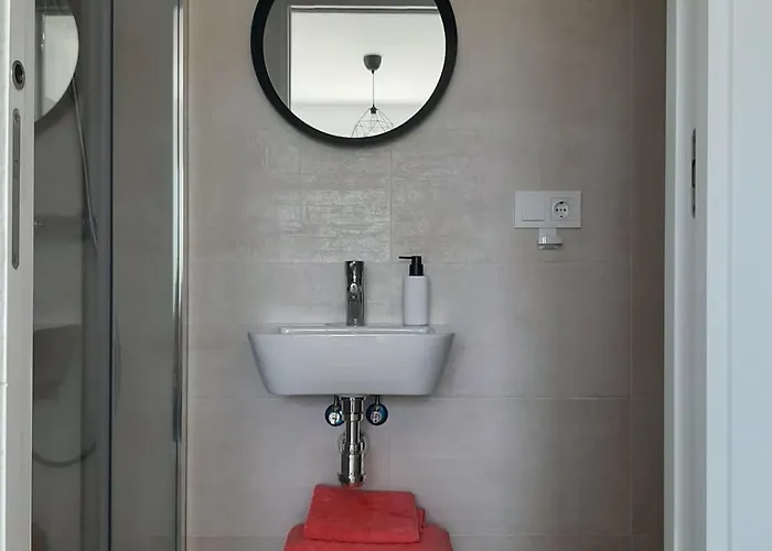 Casa Rosado Beautiful House And 60 M Of Private Garden